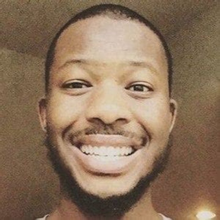 
Where Is YouTuber Bigbst4tz2 Wife Sara Now? Real Name & Net Worth 