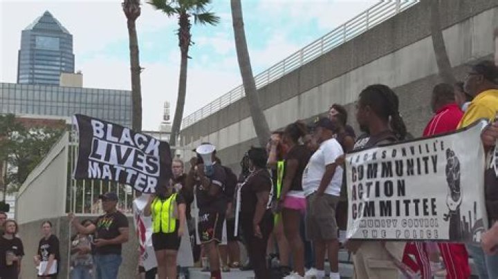 
Who is Le’Keian Woods? Jacksonville residents protest against police torture and arrest of 24-year-old 