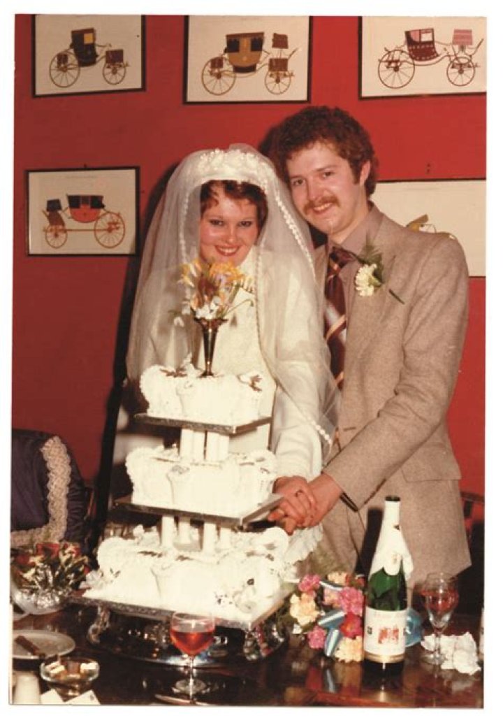 
Who Is Mevlit Brewster-Ahmet? Everything To Know About Hilary Devey Son 