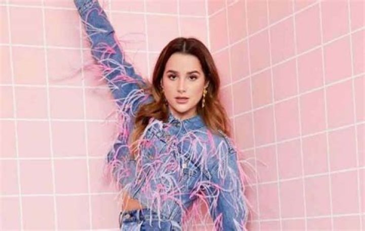 Winnie LeBlanc - Age, Family, Bio