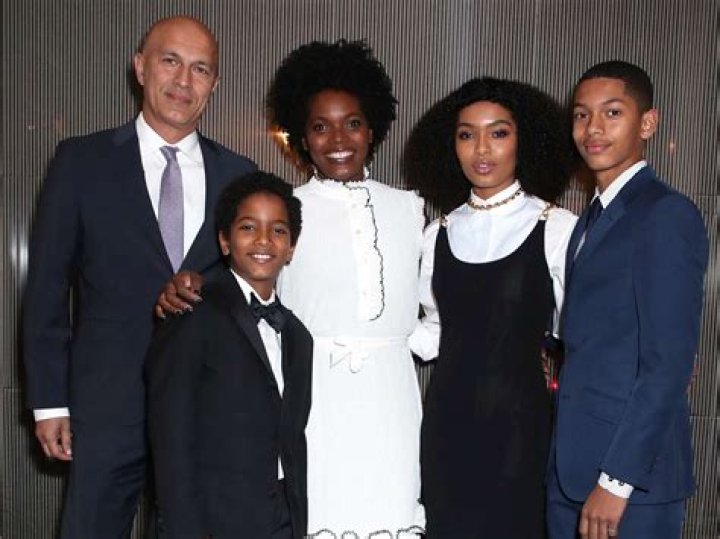 Yara Shahidi - Age, Family, Bio